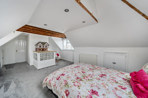 Photo 16- click for photo gallery